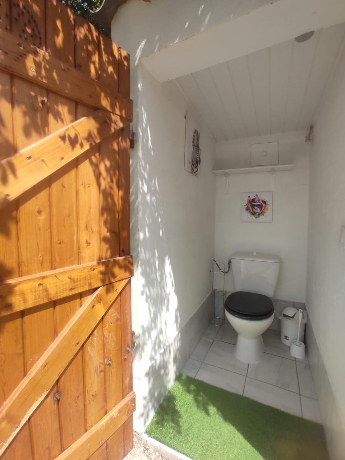 Le Mazet Hotel Poussan Buitenkant foto
